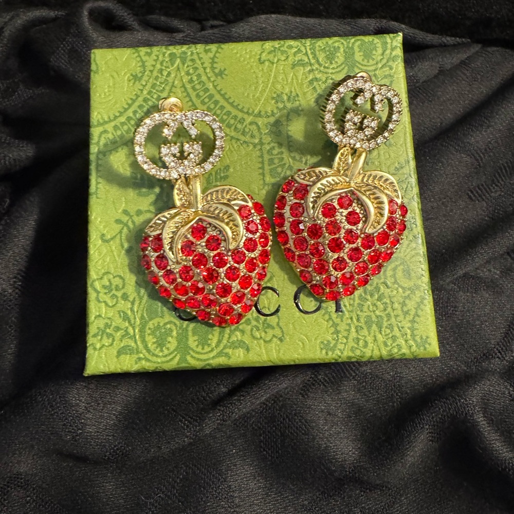 Gucci Red and Gold Interlocking Strawberry Earrings - Picture 2 of 6